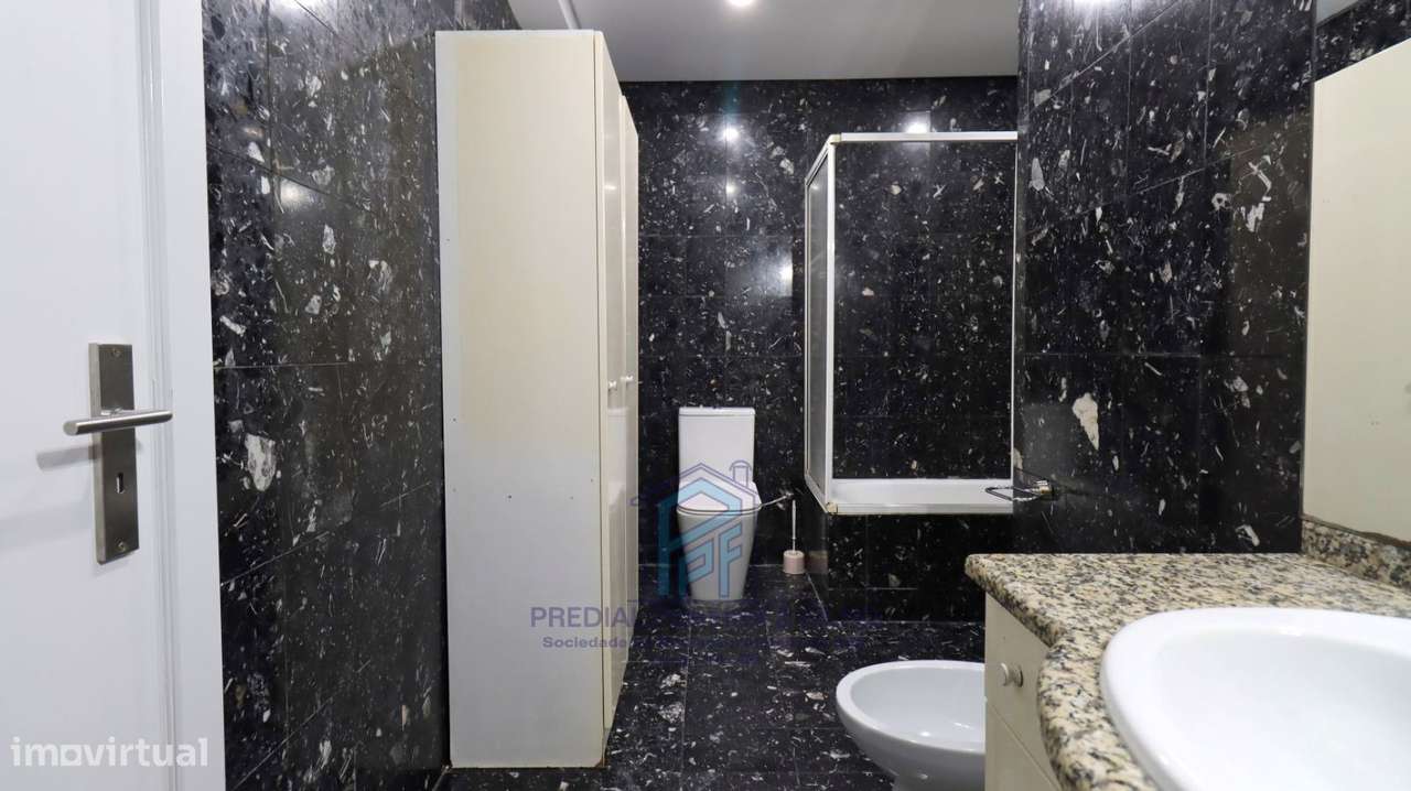 Apartamento Remodelado T3 - Rio Tinto / Próx. Estação CP-25