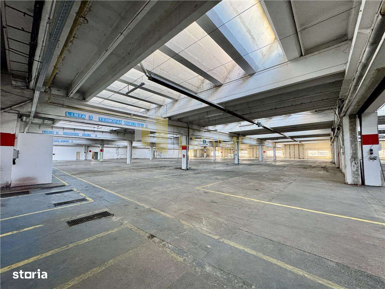 Spatiu industrial, birouri, diverse suprafete, Valenii de Munte Prahov - Imagine principală: 1/19