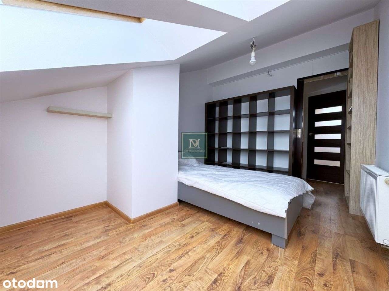 Przestronne Dwupoziomowe Mieszkanie na Duńskiej-8