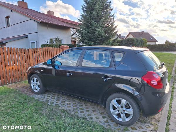 Kia Ceed Cee'd 1.6 Crdi Comfort - 8