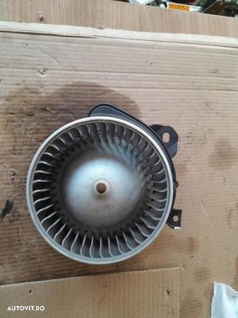 ventilator habitaclu motoras caldura Opel corsa d 13335075 original perfect funcțional - 2