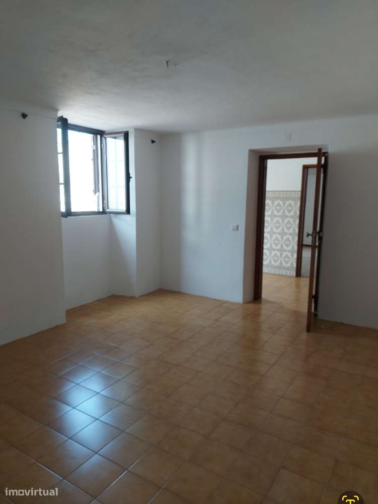 Moradia Geminada T3 - Selmes - Grande imagem: 3/31