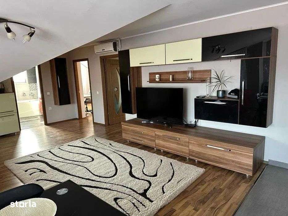 Apartament de inchiriat cu 3 camere, 90 mp, Zona Eroilor - Imagine principală: 1/6