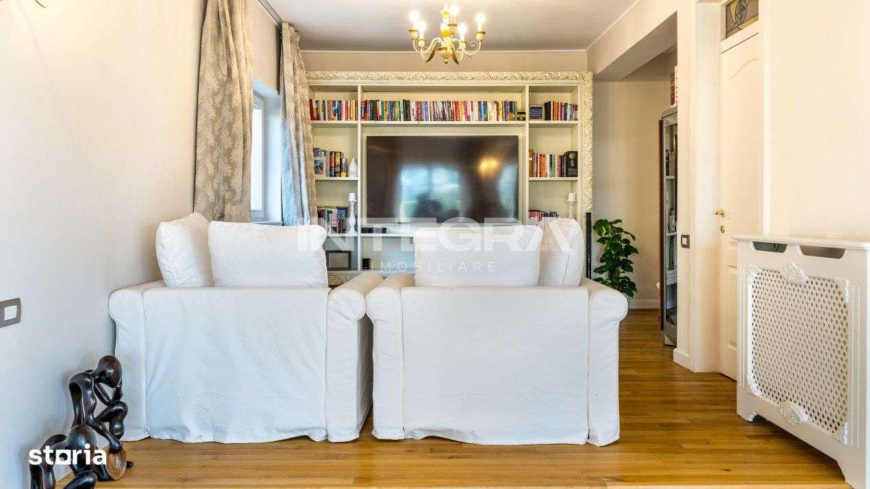 Lux Mediteranean si Priveliste de Poveste, langa Parcul Central din Cl-8