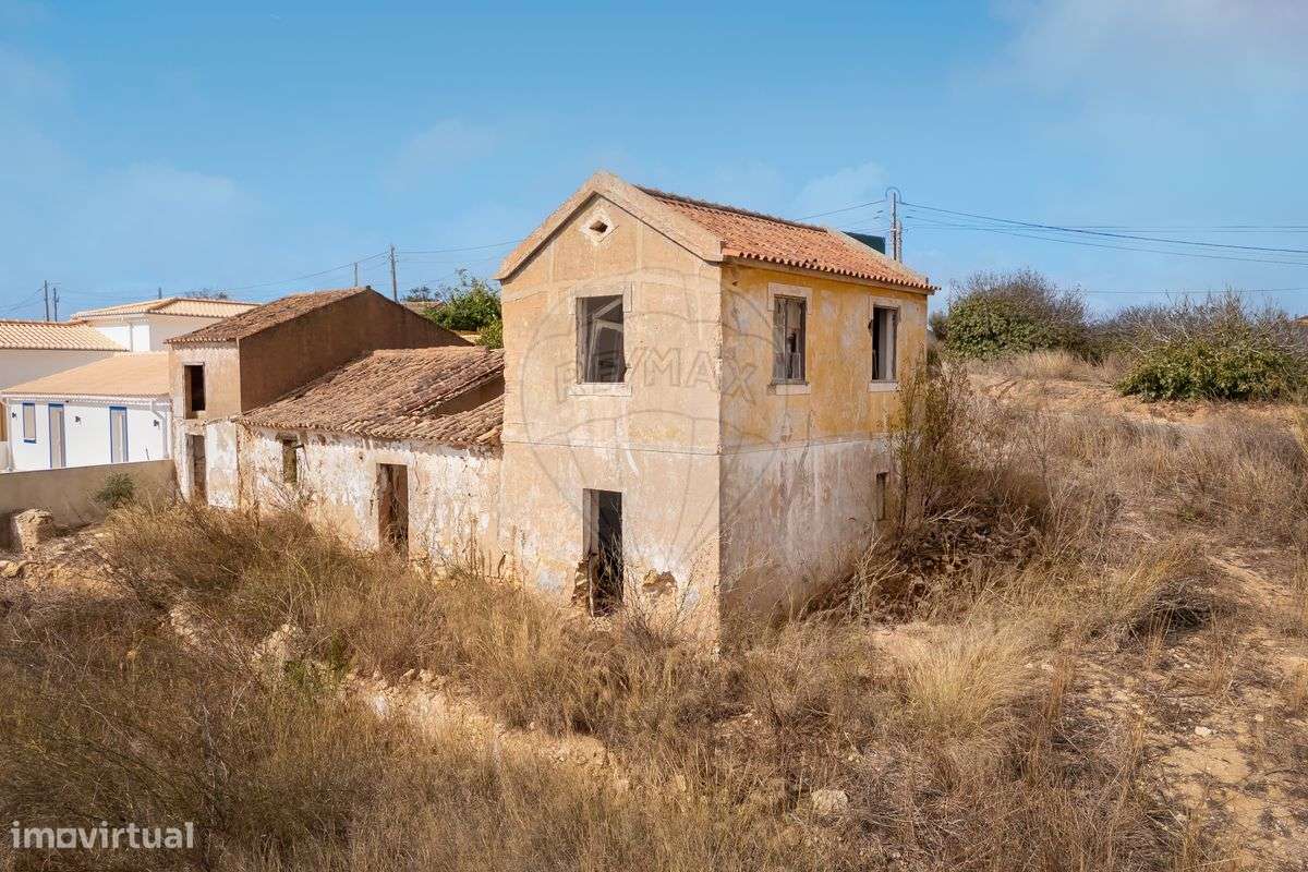 Moradia T2 para venda-4