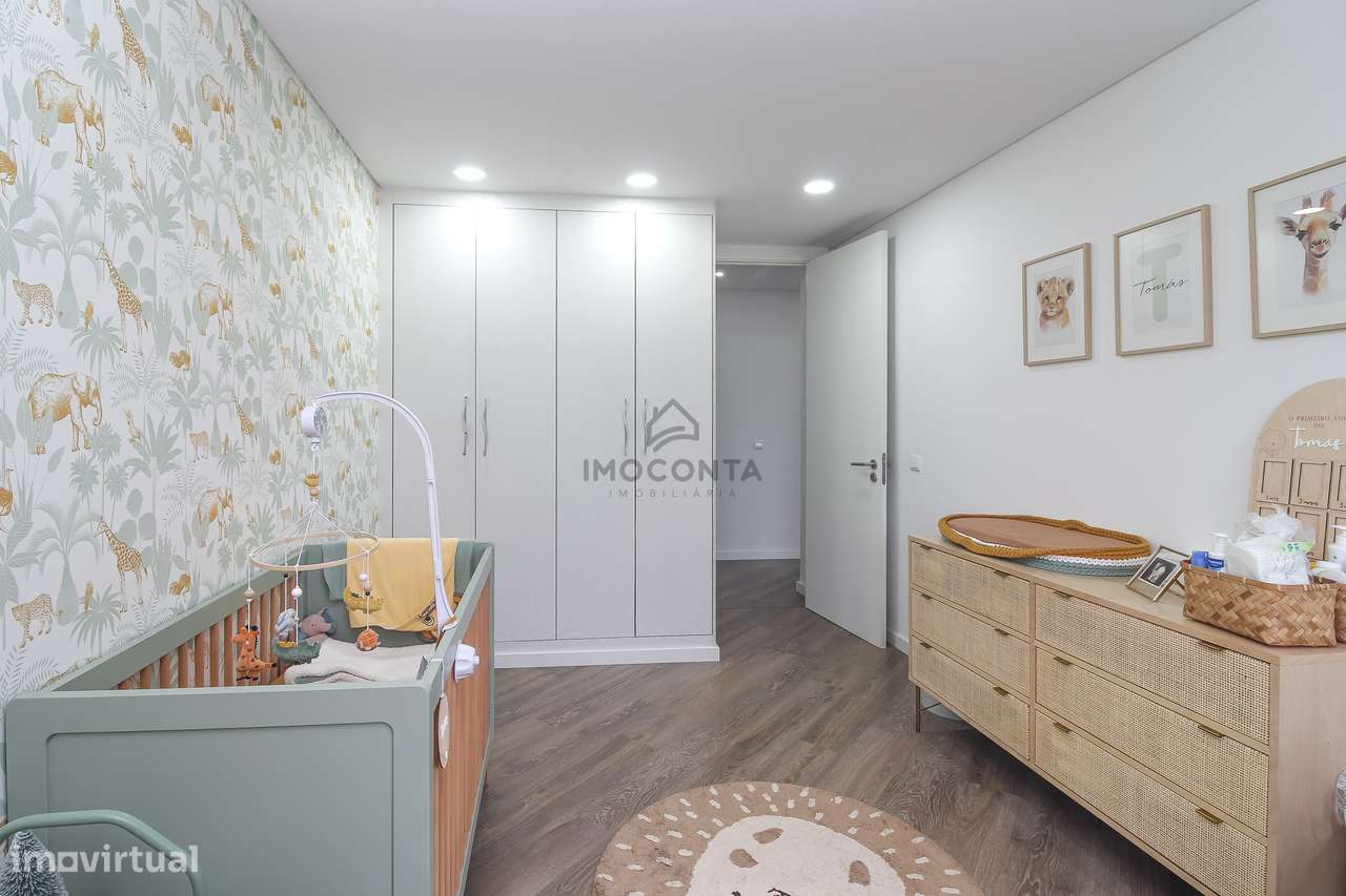 T3 Último Piso c/Terraço Edificio Camaleão- Valongo-25