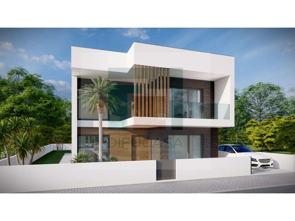 Moradia Isolada T4 c/ Piscina e Garagem - Grande imagem: 5/8