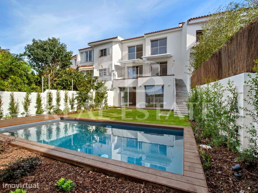 Moradia T4 com Jardim e Piscina no Monte Estoril - Cascais-30