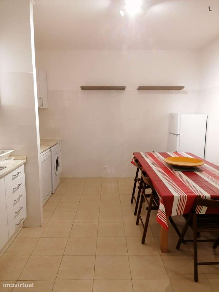 Quarto - localizado em Bairro Alto Lisbon - Grande imagem: 5/13