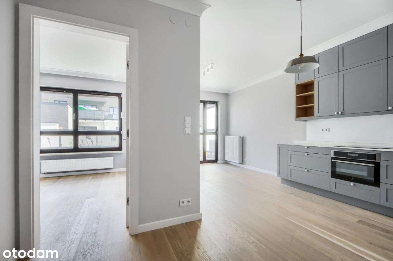 Skierniewicka, 2 pok. z balkonem na ostatnim piętr-4