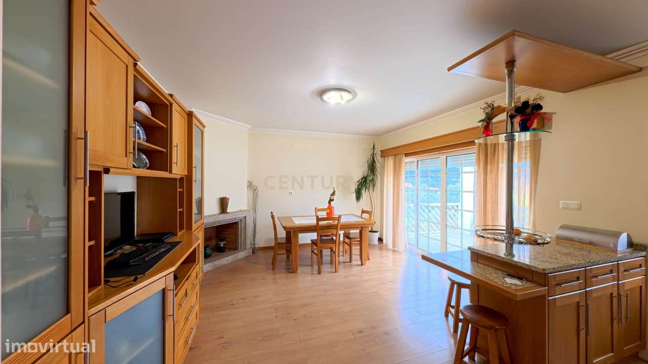 Moradia em banda próxima ao centro de Penalva do Castelo - Viseu - Grande imagem: 5/17