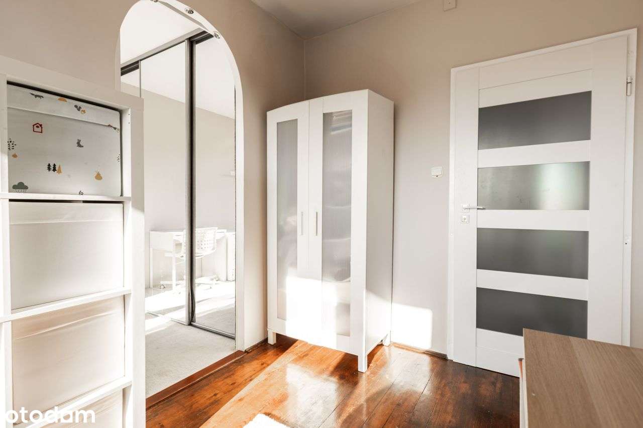 Słoneczne mieszkanie w zielonej okolicy-1