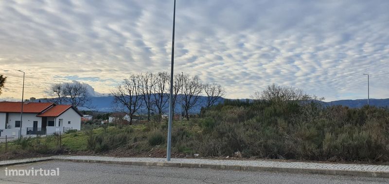 Lote urbanizado. - Grande imagem: 1/6