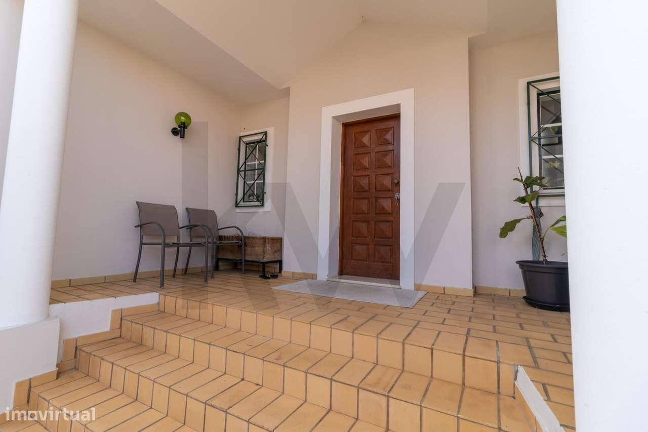 Exclusivo em Alvor: Moradia Isolada T5 com Máxima Privacidade e Confor - Grande imagem: 3/60