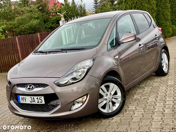 Hyundai ix20 1.4 Premium - 34