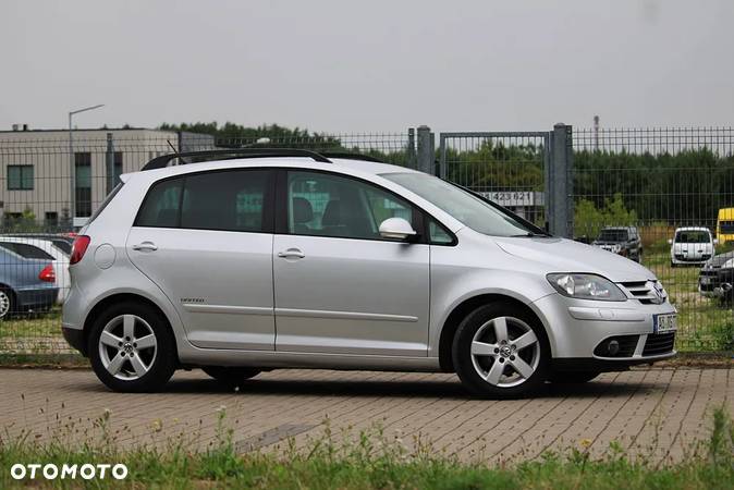 Volkswagen Golf Plus - 4