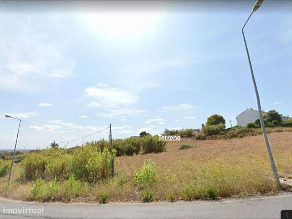 Terreno para construção com 8.800m2,  Monte Caparica perto de praias-7