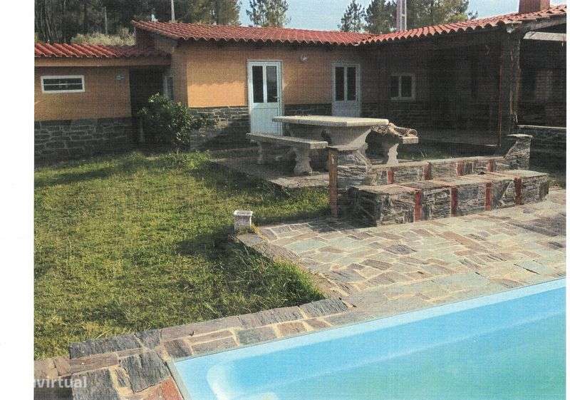 Vivenda com piscina para venda - Grande imagem: 4/8