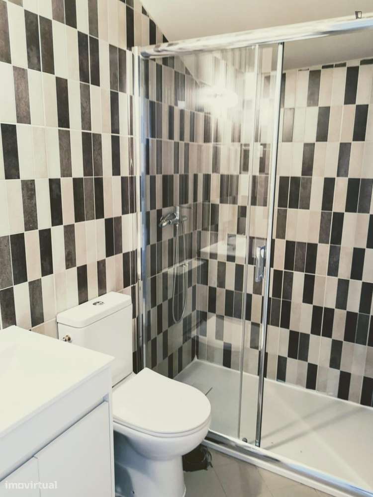 Estúdio - localizado em Sé de Braga e São Lázaro Braga - Grande imagem: 5/13