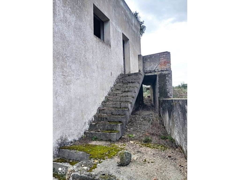Terreno com 6.500 M2, com viabilidade de construção em Vale São Dom... - Grande imagem: 4/26