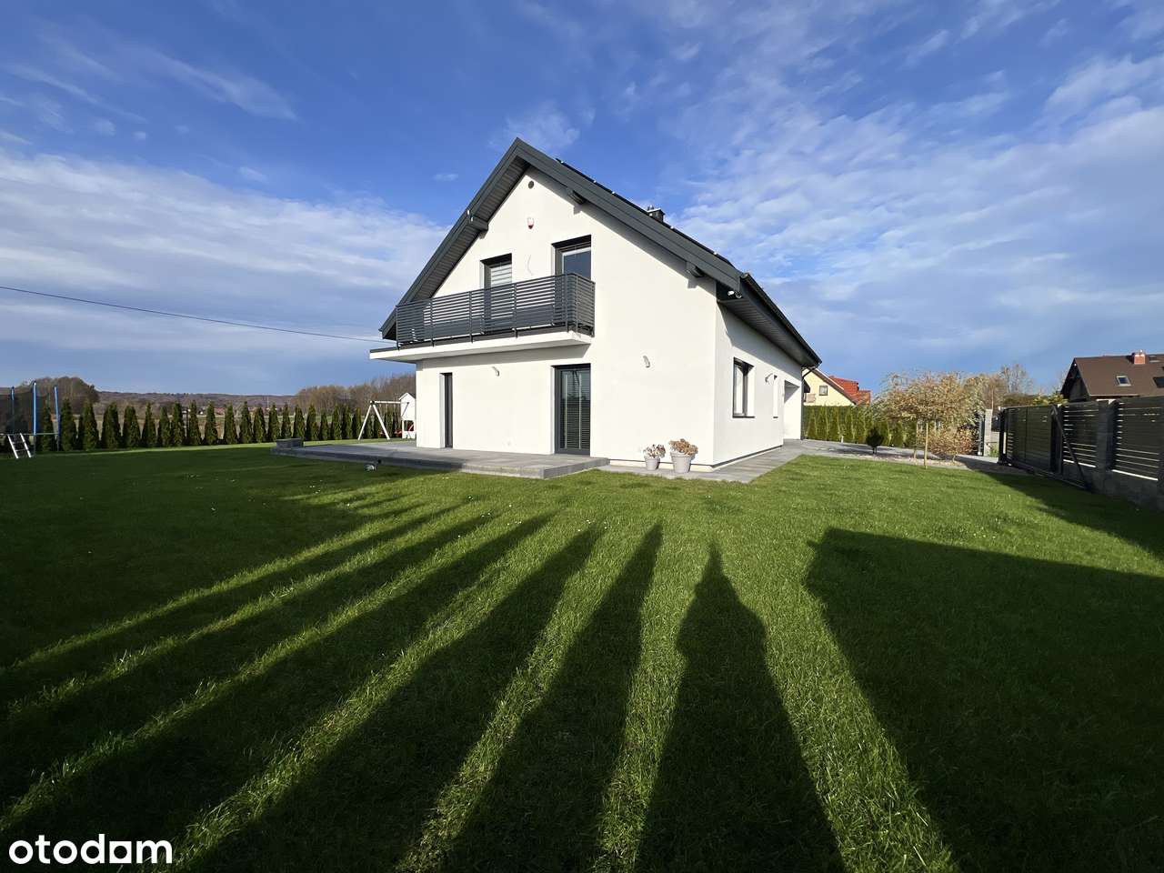 Nowoczesny dom 190 m² z garażem i klimatyzacją-17