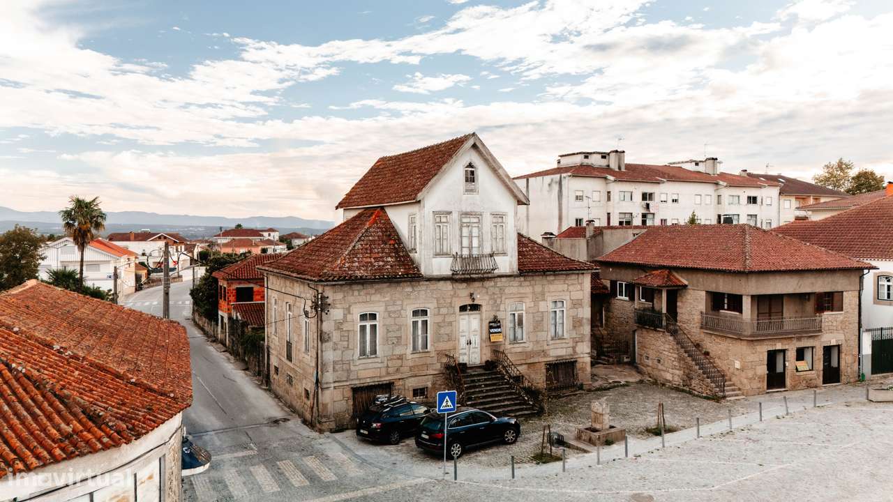 Imóvel com carácter e muito potencial de valorização.-53