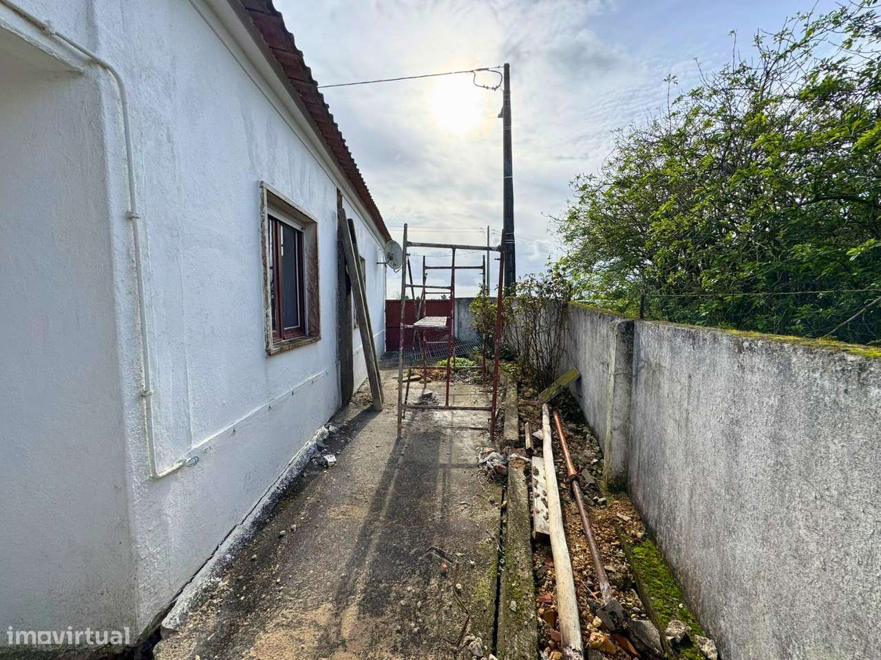 Conjunto de 2 Moradias com 181m2 - Grande imagem: 3/28