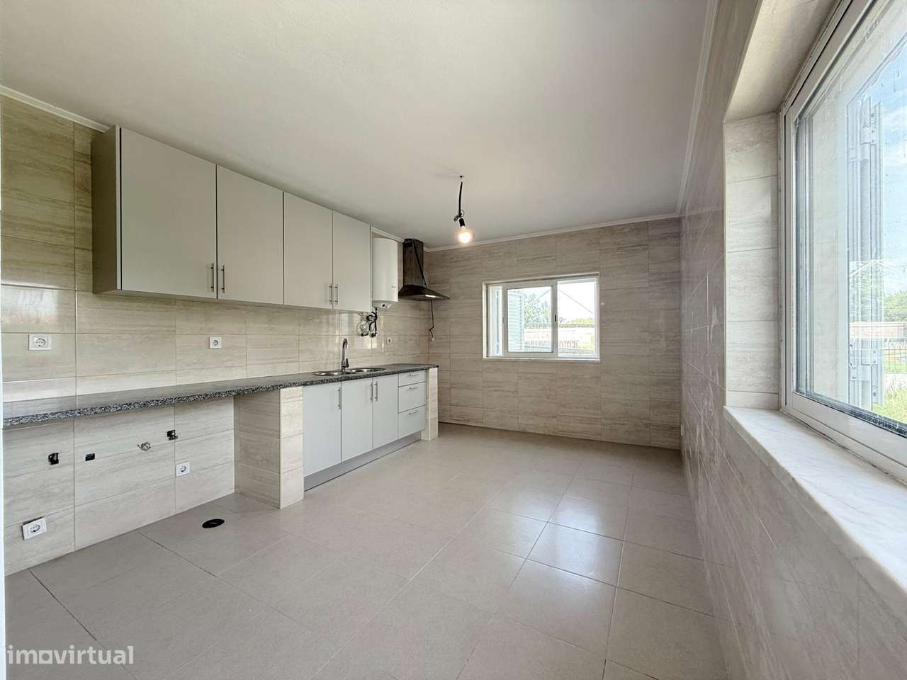 Moradia T3 em lote de 420m2 em Fernão Ferro-4