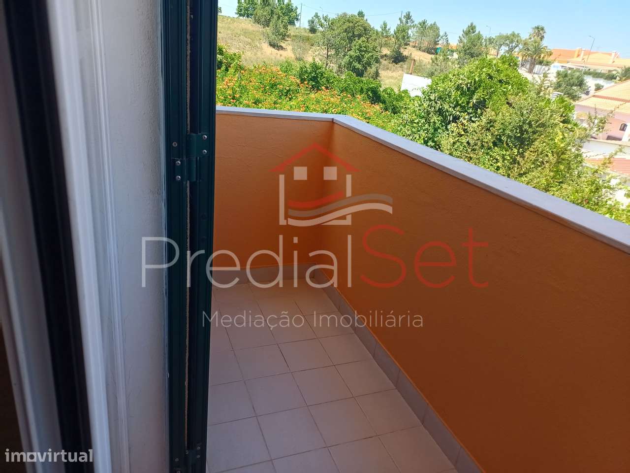 Moradia T4 Piscina-Setúbal-28
