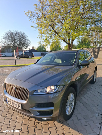 Jaguar F-Pace 20d Aut. Prestige - 16