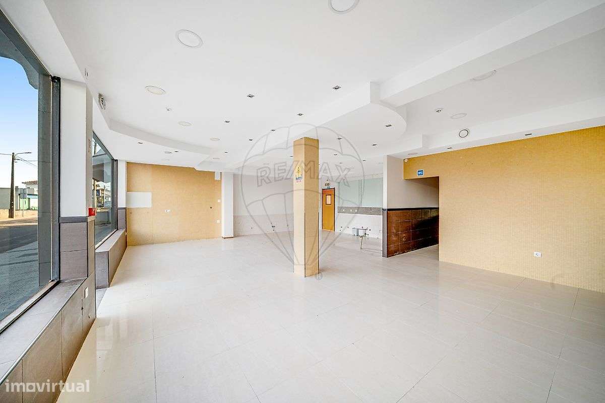 Loja  para arrendamento - Grande imagem: 2/8