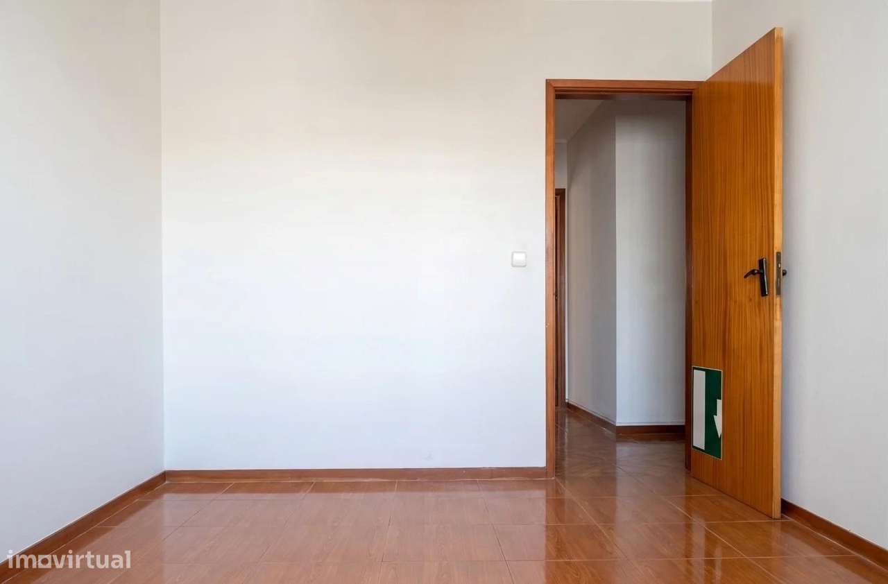 Apartamento T3 Venda em Vilar de Andorinho,Vila Nova de Gaia-7
