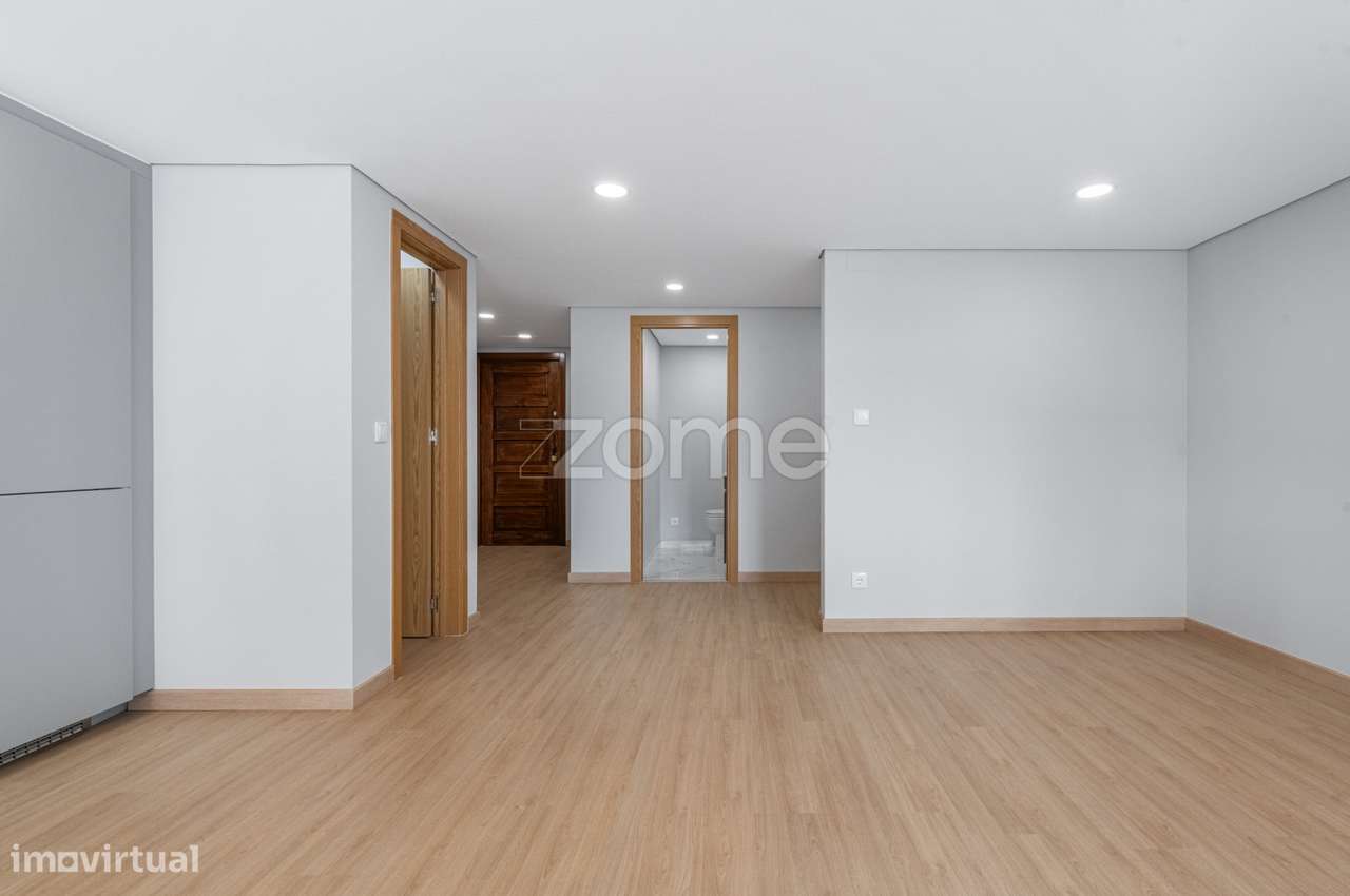 Apartamento T2 renovado para arrendamento em São Vicente, Braga - Grande imagem: 5/22