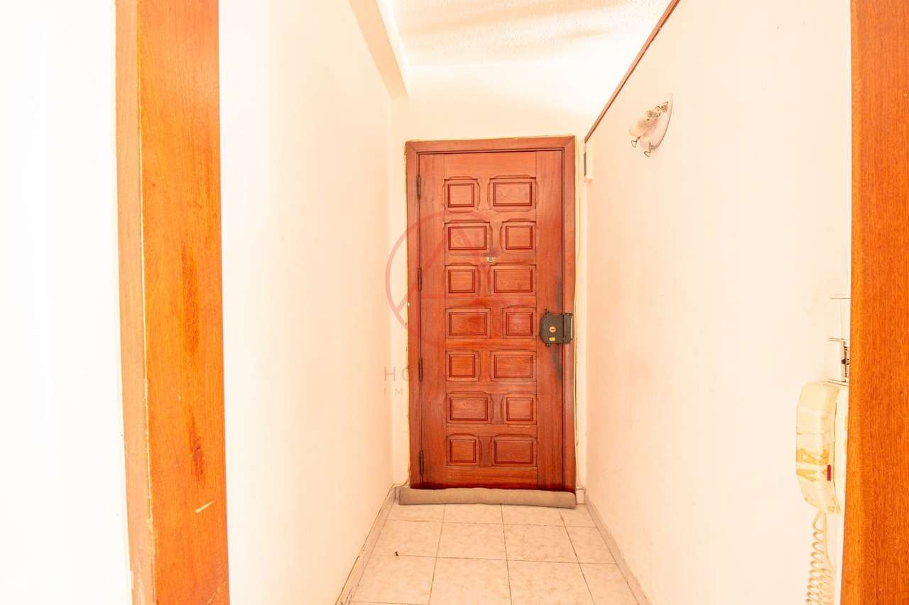 APARTAMENTO T3 1º andar c/ elevador - Sto Antonio da Charneca-15