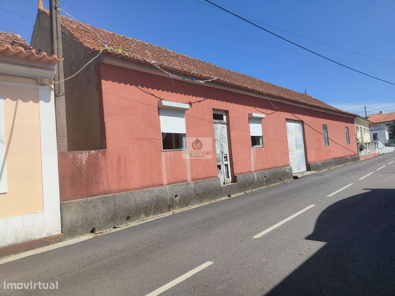 Moradia para restaurar  com terreno para construção em Nariz-29
