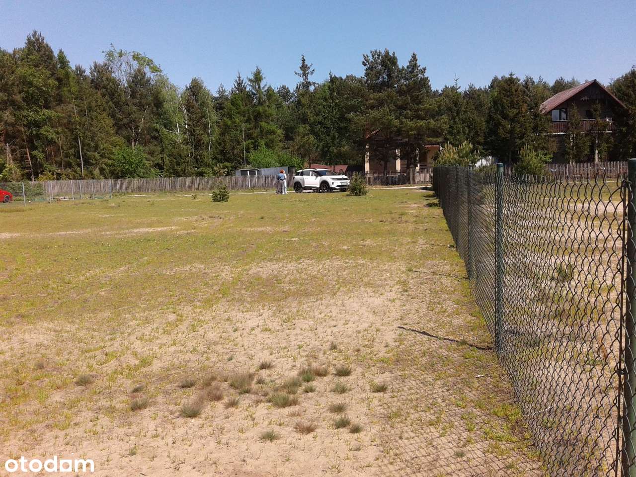 Urokliwa działka na rekreację.-1