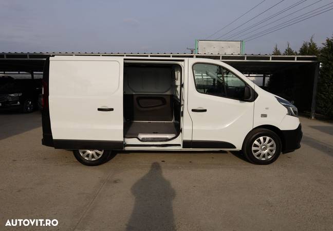 Renault Trafic - 9