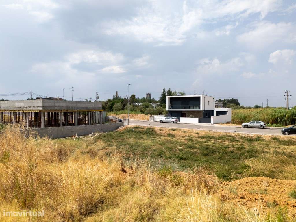 Excelente Lote para Construção no Entroncamento - Projeto Aprovado-8