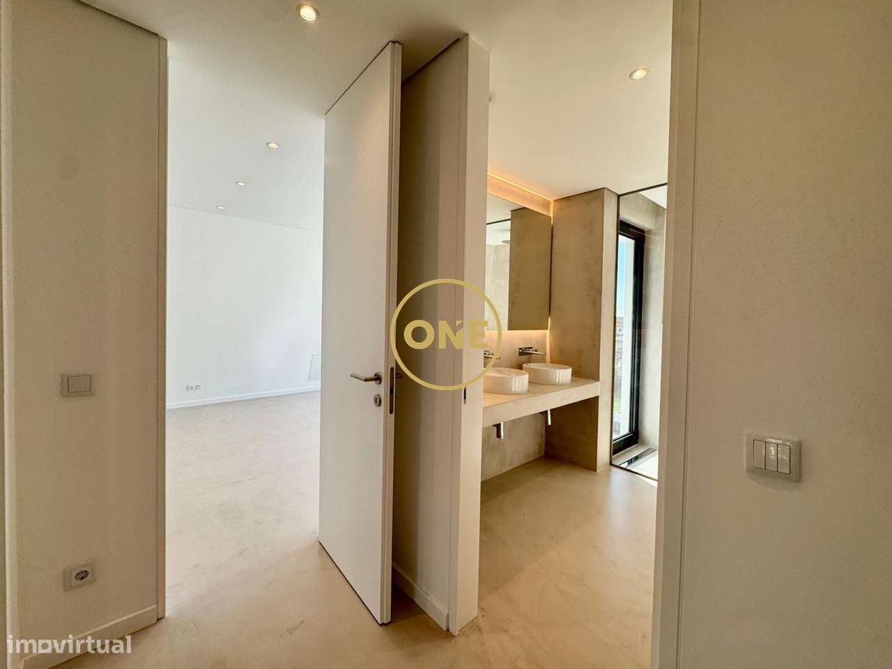 Moradia NOVA T3+1 | 330 m2 | Piscina | PRAIA | Francelos-34