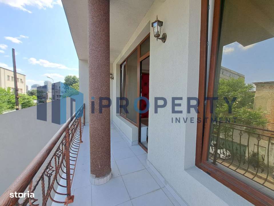 Vila 13 Camere 300mp | Timpuri Noi | 5min Metrou | Pretabil Gradinita - Imagine principală: 4/14