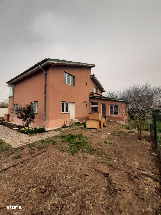 Casa in Domnesti-Clinceni, zona Peny