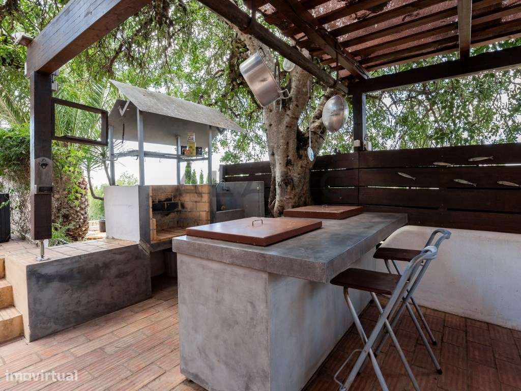 Villa tradicional com piscina em Loulé-23