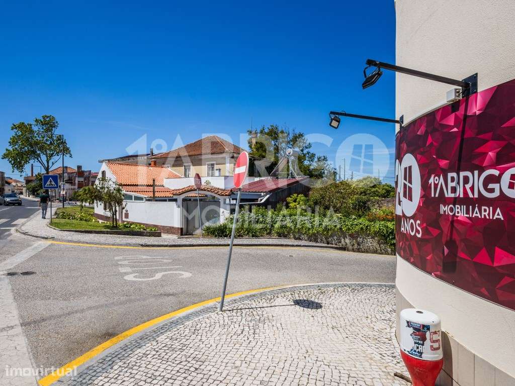 Moradia T2+1, centro da cidade da Marinha Grande-39