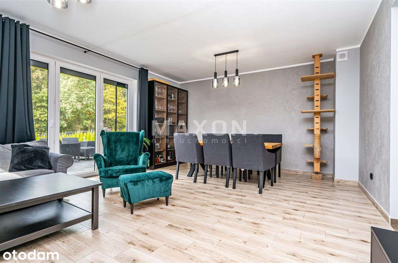 Dom w spokojnej i cichej okolicy-10