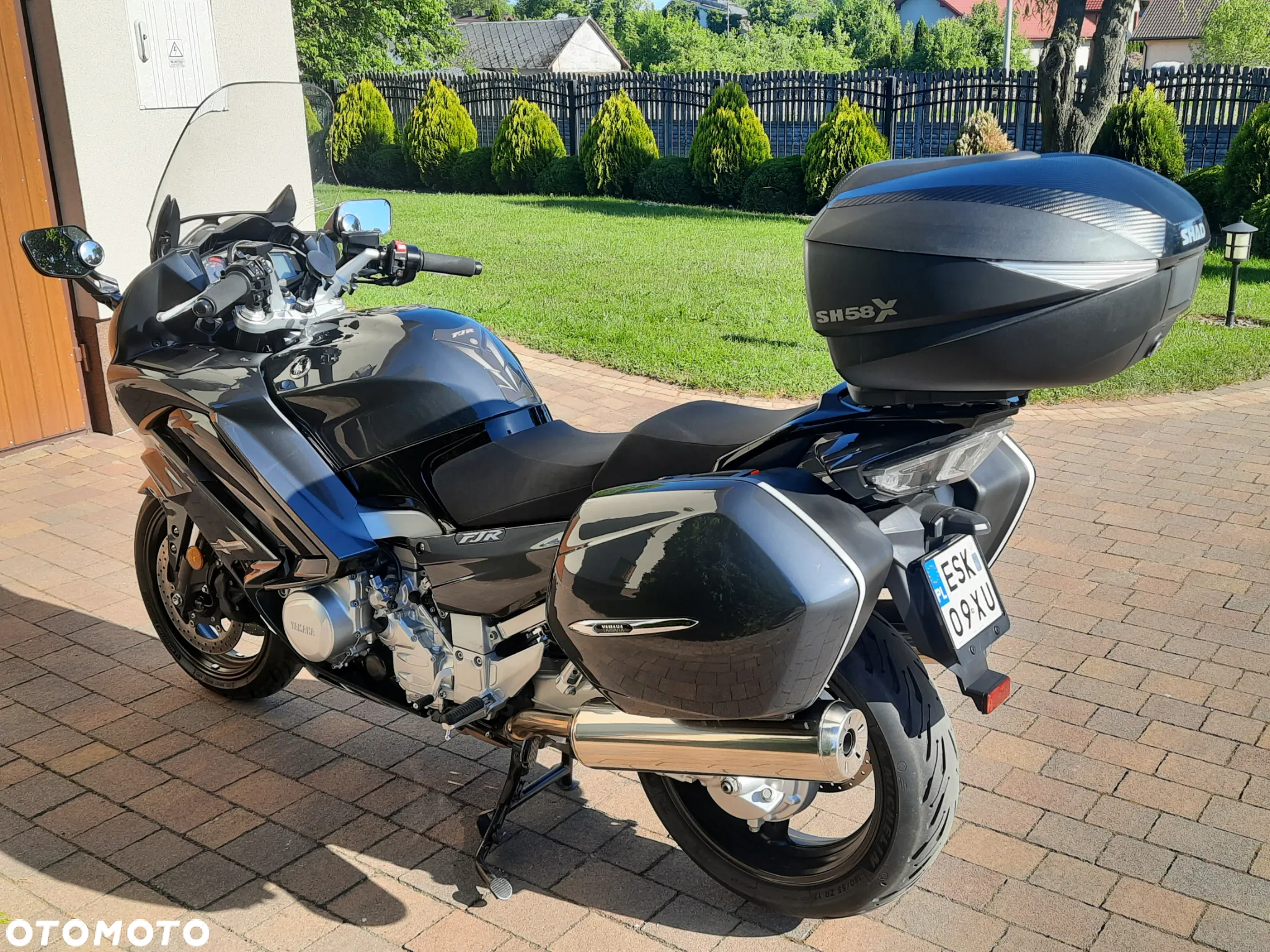 Yamaha FJR - 9