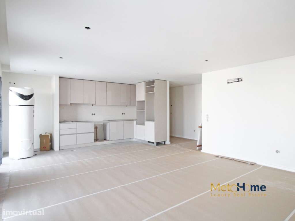 T3 com Terraço Novo - Último andar-5