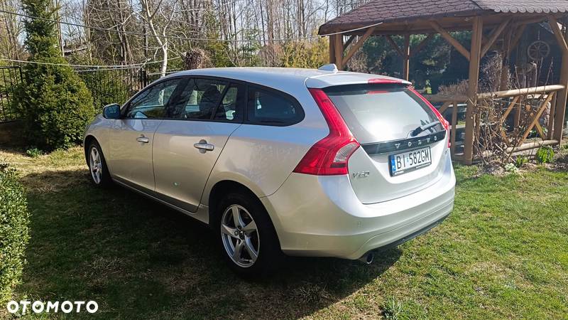 Volvo V60 D2 Kinetic - 5