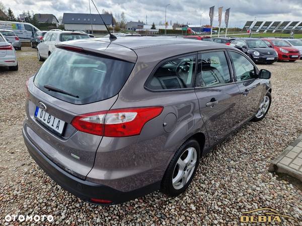 Ford Focus Turnier 1.0 EcoBoost Start-Stopp-System ACTIVE - 2