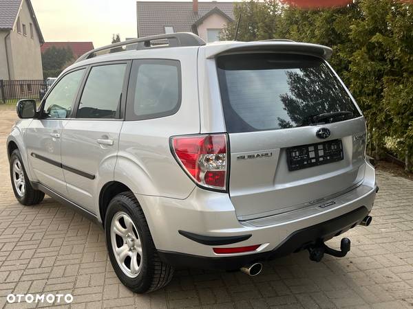 Subaru Forester 2.0D Comfort - 8