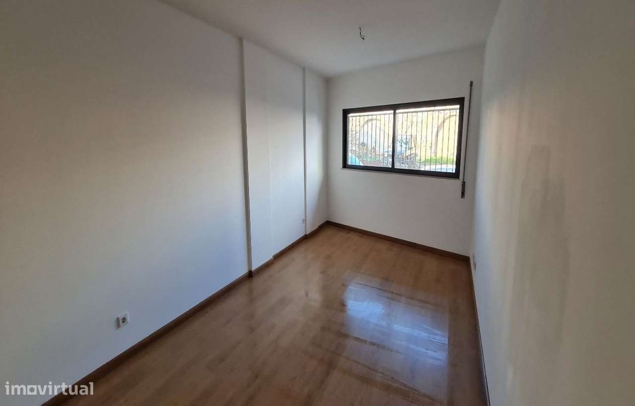 Apartamento T2 em condomínio fechado | Olhão - Grande imagem: 4/17